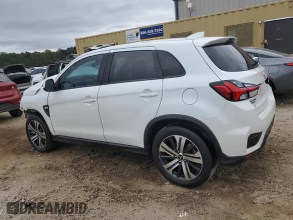 2020 Mitsubishi Outlander ES с VIN JA4AP3AU3LU019863, выставлен на аукционе Copart как лот 84473115 с пробегом 120 341 миль миль и Списание • Salvage title. История ставок и продаж доступна на DreamBid. Изображение 2.