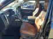 2012 Ram 1500 Laramie Longhorn z VIN 1C6RD7PTXCS172086, wystawiony jako Copart lot #41462525 z przebiegiem 180 377 mil mil oraz Czysty tytuł • Clean title. Historia ofert i sprzedaży dostępna na DreamBid. Obrazek 7.