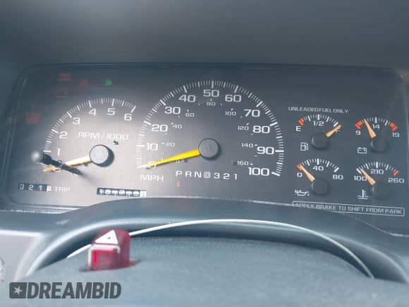 1998 GMC Sierra 1500 с VIN 2GTEK19RXW1525135, выставлен на аукционе IAAI как лот 42203797 с пробегом 181 781 миль миль и . История ставок и продаж доступна на DreamBid. Изображение 7.
