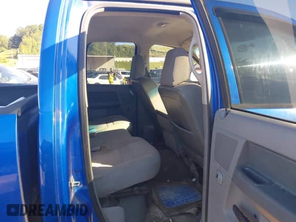 2007 Dodge 1500 SLT с VIN 1D7HU18277S201417, выставлен на аукционе IAAI как лот 42973195 с пробегом 211 758 миль миль и . История ставок и продаж доступна на DreamBid. Изображение 8.