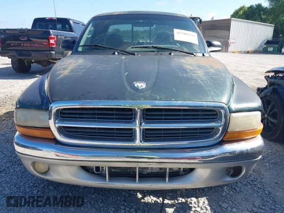 2000 Dodge Dakota z VIN 1B7GL22X9YS642003, wystawiony jako IAAI lot #42786270 z przebiegiem 91 248 mil mil oraz . Historia ofert i sprzedaży dostępna na DreamBid. Obrazek 6.