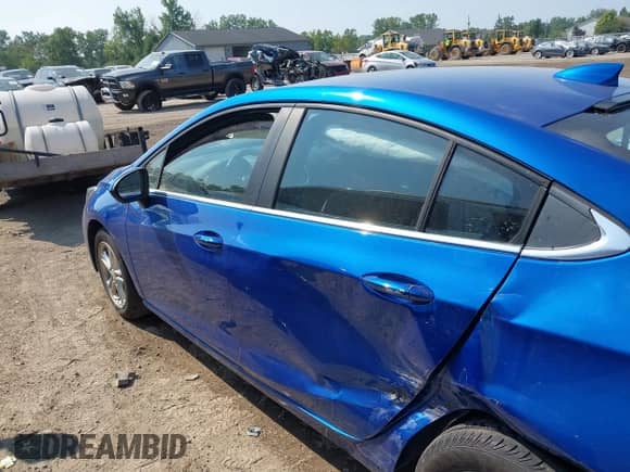 2017 Chevrolet Cruze LT с VIN 1G1BE5SM7H7217466, выставлен на аукционе IAAI как лот 42900903 с пробегом 68 020 миль миль и . История ставок и продаж доступна на DreamBid. Изображение 14.