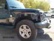 2007 Jeep Wrangler Unlimited Sahara с VIN 1J4GA59187L207002, выставлен на аукционе IAAI как лот 43455938 с пробегом 163 987 миль миль и . История ставок и продаж доступна на DreamBid. Изображение 6.