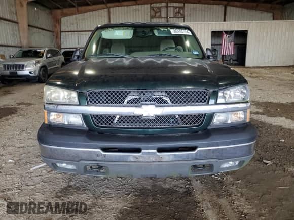 2004 Chevrolet Silverado 1500 with VIN 2GCEC19V641218231, listed as a Copart auction lot 86145154 with 56,266 mi miles and Clean title. Bid and sale history available at DreamBid. Image 5.