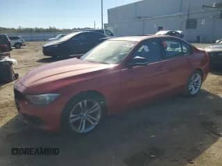 2013 BMW 3 Series 328i xDrive с VIN WBA3B3C52DF540322, выставлен на аукционе Copart как лот 86040145 с пробегом 140 376 миль миль и Чистый • Clean title. История ставок и продаж доступна на DreamBid. Изображение 1.