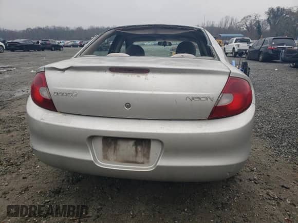 2001 Dodge Neon Highline z VIN 1B3ES46C91D237977, wystawiony jako Copart lot #75060664 z przebiegiem 196 589 mil mil oraz Szkoda całkowita • Salvage title. Historia ofert i sprzedaży dostępna na DreamBid. Obrazek 6.