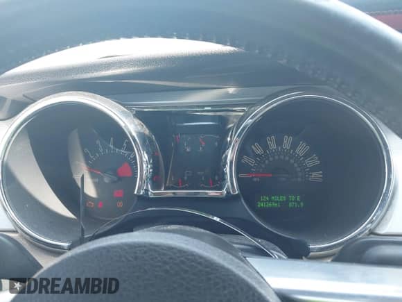 2009 Ford Mustang GT z VIN 1ZVHT85H795128336, wystawiony jako IAAI lot #43148971 z przebiegiem 241 269 mil mil oraz . Historia ofert i sprzedaży dostępna na DreamBid. Obrazek 7.