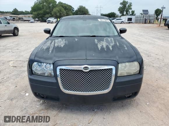 2009 Chrysler 300 LX with VIN 2C3KA43D19H500516, listed as a Copart auction lot 66175875 with 179,265 mi miles and Salvage title. Bid and sale history available at DreamBid. Image 5.