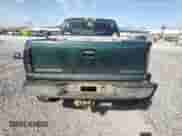 2002 Chevrolet Silverado 1500HD LT с VIN 1GCGK13U82F196203, выставлен на аукционе Copart как лот 48412945 с пробегом 308 132 миль миль и Списание • Salvage title. История ставок и продаж доступна на DreamBid. Изображение 6.