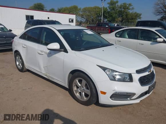2016 Chevrolet Cruze LT с VIN 1G1PE5SB8G7138519, выставлен на аукционе IAAI как лот 43236109 с пробегом 134 007 миль миль и . История ставок и продаж доступна на DreamBid. Изображение 1.