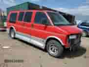 2000 Chevrolet Express Cargo YF7 z VIN 1GBFG15R6Y1185264, wystawiony jako Copart lot #61132965 z przebiegiem 147 777 mil mil oraz Szkoda całkowita • Salvage title. Historia ofert i sprzedaży dostępna na DreamBid. Obrazek 4.