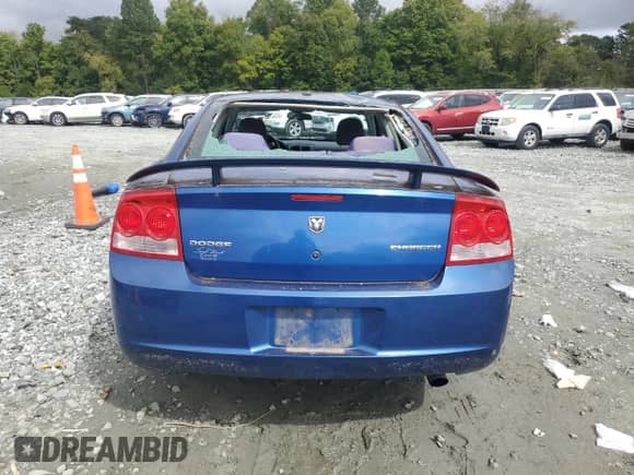 2010 Dodge Charger Rallye z VIN 2B3CA9CV6AH315759, wystawiony jako Copart lot #73682134 z przebiegiem 84 482 mil mil oraz Szkoda całkowita • Salvage title. Historia ofert i sprzedaży dostępna na DreamBid. Obrazek 6.