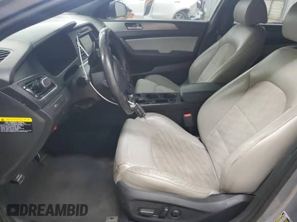 2017 Hyundai Sonata Sport с VIN 5NPE34AB6HH500134, выставлен на аукционе Copart как лот 59710035 с пробегом 118 615 миль миль и Списание • Salvage title. История ставок и продаж доступна на DreamBid. Изображение 7.