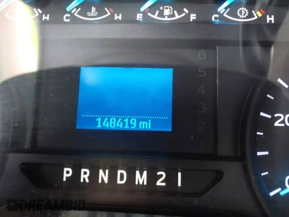 2019 Ford F-250 XL z VIN 1FT7X2B62KEC81439, wystawiony jako IAAI lot #43143386 z przebiegiem 148 419 mil mil oraz . Historia ofert i sprzedaży dostępna na DreamBid. Obrazek 15.