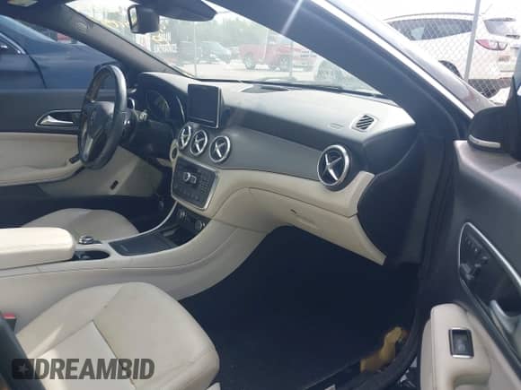 2014 Mercedes-Benz CLA 250 with VIN WDDSJ4GB0EN078587, listed as a IAAI auction lot 42650087 with 125,893 mi miles and . Bid and sale history available at DreamBid. Image 5.
