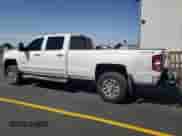 2015 Chevrolet Silverado 3500HD LTZ с VIN 1GC4K0E86FF535026, выставлен на аукционе Copart как лот 59199965 с пробегом 226 093 миль миль и Списание • Salvage title. История ставок и продаж доступна на DreamBid. Изображение 2.