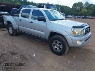 2007 Toyota Tacoma PreRunner z VIN 5TEKU72N57Z338132, wystawiony jako IAAI lot #43125621 z przebiegiem 225 289 mil mil oraz . Historia ofert i sprzedaży dostępna na DreamBid. Obrazek 1.
