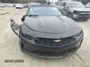 2023 Chevrolet Camaro 1LT z VIN 1G1FB3DS4P0127984, wystawiony jako Copart lot #41808165 z przebiegiem 49 933 mil mil oraz Czysty tytuł • Clean title. Historia ofert i sprzedaży dostępna na DreamBid. Obrazek 5.