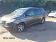 2017 Toyota Sienna LE Auto Access Seat с VIN 5TDKZ3DC2HS798711, выставлен на аукционе IAAI как лот 43044072 с пробегом 204 909 миль миль и . История ставок и продаж доступна на DreamBid. Изображение 2.