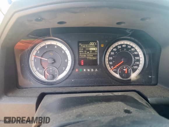 2021 Ram 1500 SLT z VIN 1C6RR7LG8MS542365, wystawiony jako Copart lot #83773305 z przebiegiem 77 509 mil mil oraz Czysty tytuł • Clean title. Historia ofert i sprzedaży dostępna na DreamBid. Obrazek 9.