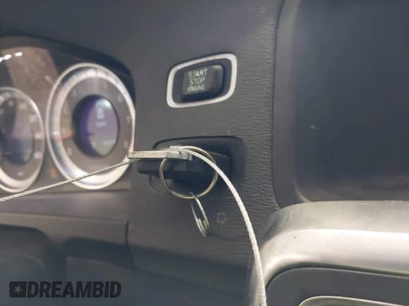 2013 Volvo S60 T5 с VIN YV1612FHXD2181306, выставлен на аукционе IAAI как лот 41726747 с пробегом 116 836 миль миль и . История ставок и продаж доступна на DreamBid. Изображение 11.