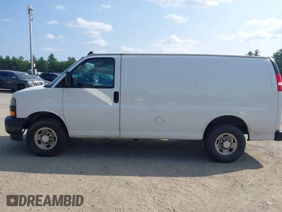 2018 Chevrolet Express Cargo z VIN 1GCWGAFP6J1304221, wystawiony jako IAAI lot #42526654 z przebiegiem 204 808 mil mil oraz . Historia ofert i sprzedaży dostępna na DreamBid. Obrazek 14.