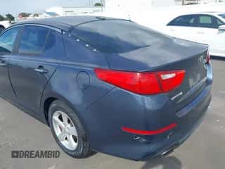 2015 Kia Optima LX с VIN 5XXGM4A75FG485281, выставлен на аукционе IAAI как лот 43314711 с пробегом 116 648 миль миль и . История ставок и продаж доступна на DreamBid. Изображение 6.