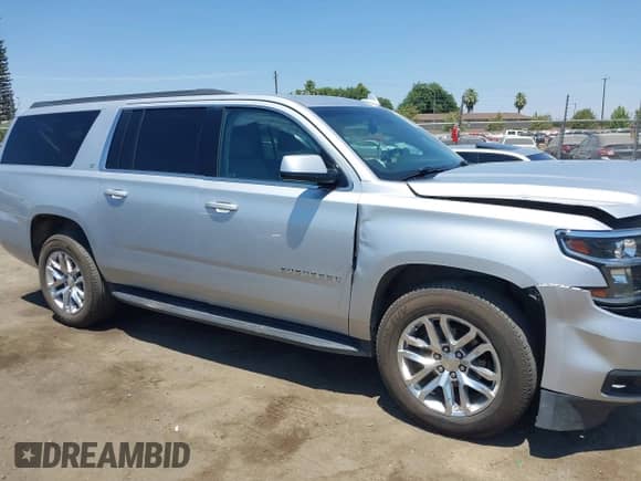 2019 Chevrolet Suburban LT с VIN 1GNSKHKC7KR195755, выставлен на аукционе IAAI как лот 42772721 с пробегом 129 375 миль миль и . История ставок и продаж доступна на DreamBid. Изображение 13.