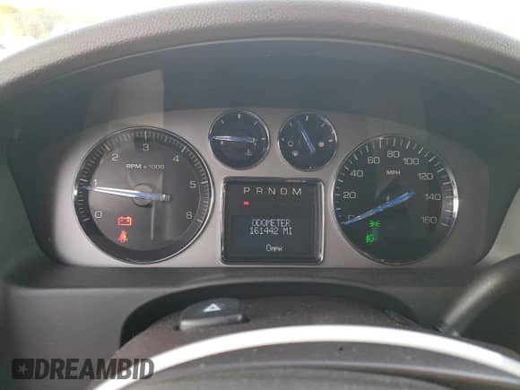 2008 Cadillac Escalade with VIN 1GYEC63858R161432, listed as a Copart auction lot 67898315 with 161,442 mi miles and Non repairable. Bid and sale history available at DreamBid. Image 9.