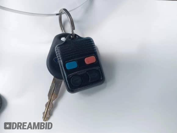 2003 Ford Explorer XLT с VIN 1FMZU63K23ZA32066, выставлен на аукционе IAAI как лот 42258462 с пробегом 330 486 миль миль и . История ставок и продаж доступна на DreamBid. Изображение 11.