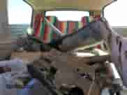 2003 Chevrolet Suburban LT с VIN 3GNGK26U33G203907, выставлен на аукционе Copart как лот 46903905 с пробегом 318 022 миль миль и Списание • Salvage title. История ставок и продаж доступна на DreamBid. Изображение 10.
