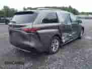 2023 Toyota Sienna Limited с VIN 5TDZSKFC9PS096992, выставлен на аукционе IAAI как лот 43026327 с пробегом 38 597 миль миль и . История ставок и продаж доступна на DreamBid. Изображение 4.