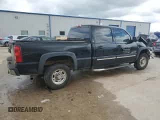 2003 Chevrolet Silverado 1500HD LT with VIN 1GCGC13U33F218722, listed as a Copart auction lot 68624624 with 194,647 mi miles and Salvage title. Bid and sale history available at DreamBid. Image 3.