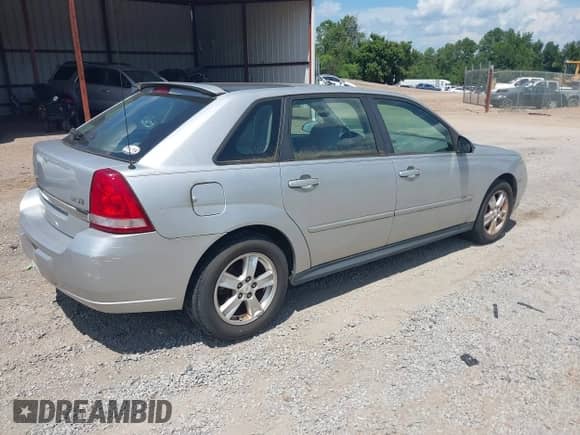 2005 Chevrolet Malibu Maxx LS с VIN 1G1ZT62875F138202, выставлен на аукционе IAAI как лот 42836146 с пробегом 150 257 миль миль и . История ставок и продаж доступна на DreamBid. Изображение 4.