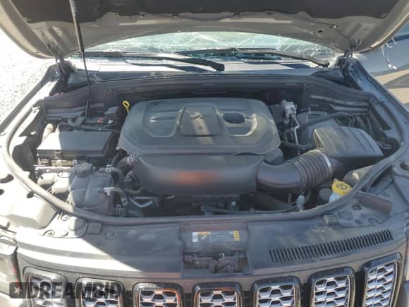 2021 Jeep Grand Cherokee Laredo X с VIN 1C4RJFAGXMC690122, выставлен на аукционе Copart как лот 69068855 с пробегом 40 627 миль миль и Списание • Salvage title. История ставок и продаж доступна на DreamBid. Изображение 12.