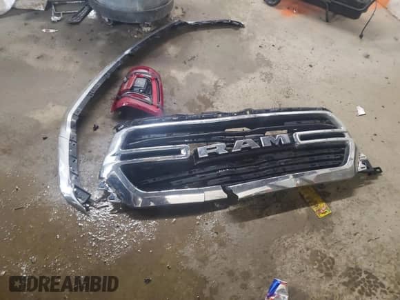 2021 Ram 1500 Lone Star z VIN 1C6SRFFT2MN632047, wystawiony jako Copart lot #61679265 z przebiegiem 159 908 mil mil oraz Czysty tytuł • Clean title. Historia ofert i sprzedaży dostępna na DreamBid. Obrazek 12.