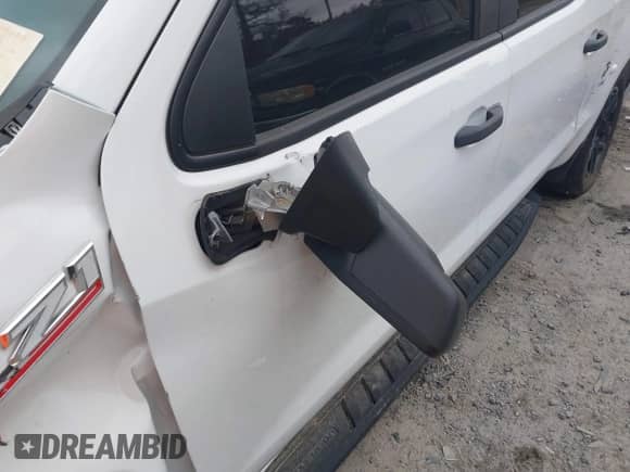 2022 Chevrolet Silverado 1500 Custom Trail Boss с VIN 3GCPDCEK7NG583197, выставлен на аукционе IAAI как лот 40958538 с пробегом 30 086 миль миль и . История ставок и продаж доступна на DreamBid. Изображение 18.