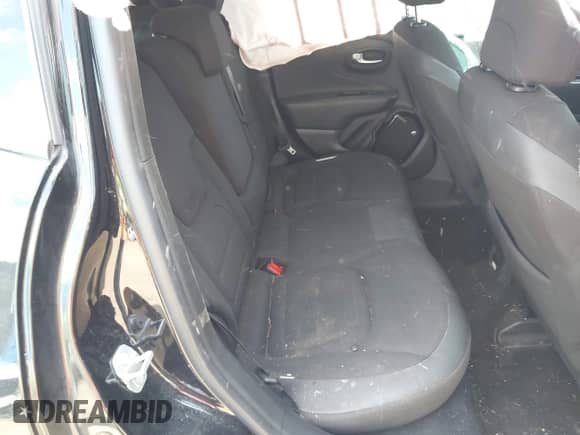 2017 Jeep Renegade Latitude с VIN ZACCJABB6HPG67093, выставлен на аукционе IAAI как лот 42717078 с пробегом 107 655 миль миль и . История ставок и продаж доступна на DreamBid. Изображение 8.