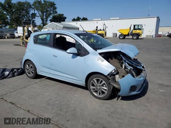 2015 Chevrolet Spark LT with VIN KL8CL6S07FC818815, listed as a Copart auction lot 59396955 with 93,259 mi miles and Salvage title. Bid and sale history available at DreamBid. Image 4.