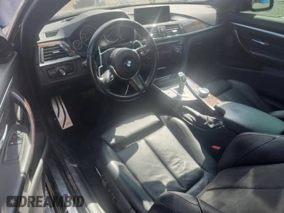 2014 BMW 4 Series 435i с VIN WBA3R1C5XEK190270, выставлен на аукционе Copart как лот 66992685 с пробегом 95 805 миль миль и Списание • Salvage title. История ставок и продаж доступна на DreamBid. Изображение 8.