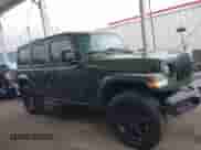 2022 Jeep Wrangler Unlimited Sahara with VIN 1C4HJXEN1NW262627, listed as a IAAI auction lot 42082719 with 22,051 mi miles and . Bid and sale history available at DreamBid. Image 13.