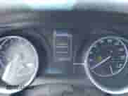 2019 Toyota Camry SE z VIN 4T1B11HK1KU163085, wystawiony jako IAAI lot #43000737 z przebiegiem 206 171 mil mil oraz . Historia ofert i sprzedaży dostępna na DreamBid. Obrazek 7.