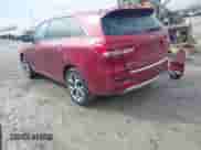 2016 Kia Sorento SXL z VIN 5XYPKDA5XGG116370, wystawiony jako IAAI lot #41663932 z przebiegiem 139 531 mil mil oraz . Historia ofert i sprzedaży dostępna na DreamBid. Obrazek 3.