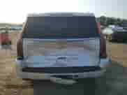 2017 Cadillac Escalade ESV Luxury с VIN 1GYS4HKJ5HR224285, выставлен на аукционе Copart как лот 62563795 с пробегом 136 011 миль миль и Списание • Salvage title. История ставок и продаж доступна на DreamBid. Изображение 6.