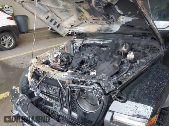 2022 Jeep Wrangler Unlimited Rubicon 392 с VIN 1C4JJXSJ1NW156813, выставлен на аукционе IAAI как лот 41119200 с пробегом Не указан миль и . История ставок и продаж доступна на DreamBid. Изображение 6.