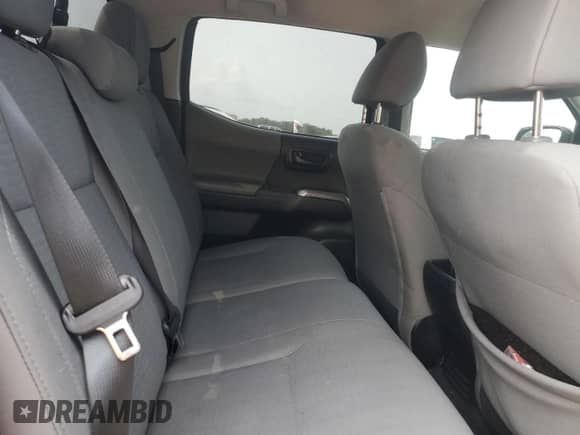 2017 Toyota Tacoma SR5 with VIN 3TMCZ5AN1HM100059, listed as a Copart auction lot 71779535 with 133,123 mi miles and Clean title. Bid and sale history available at DreamBid. Image 10.