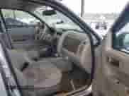 2011 Ford Escape XLT с VIN 1FMCU9D76BKA24528, выставлен на аукционе IAAI как лот 42168060 с пробегом 168 895 миль миль и . История ставок и продаж доступна на DreamBid. Изображение 5.