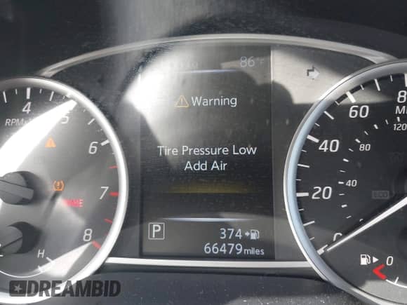 2017 Nissan Sentra SR с VIN 3N1AB7AP6HY404833, выставлен на аукционе IAAI как лот 42842451 с пробегом 66 479 миль миль и . История ставок и продаж доступна на DreamBid. Изображение 7.