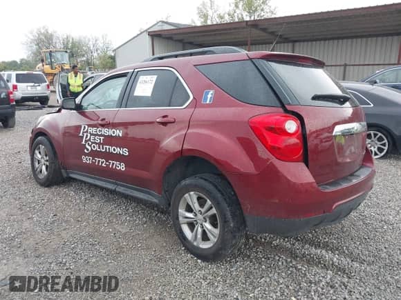 2010 Chevrolet Equinox 1LT z VIN 2CNALDEWXA6319829, wystawiony jako IAAI lot #43286172 z przebiegiem 176 158 mil mil oraz . Historia ofert i sprzedaży dostępna na DreamBid. Obrazek 3.