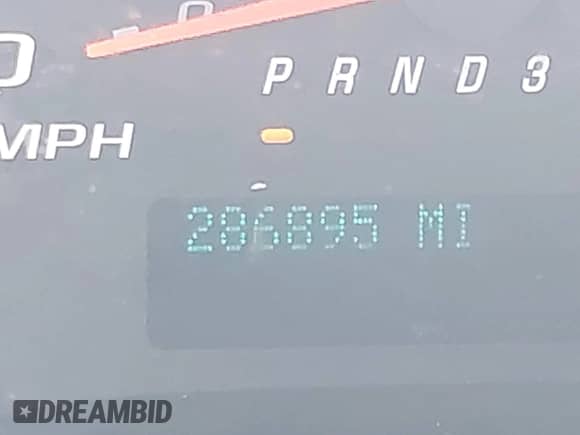 2014 Chevrolet Express Cargo with VIN 1GCSGAFX0E1176031, listed as a IAAI auction lot 43321184 with 286,895 mi miles and . Bid and sale history available at DreamBid. Image 15.